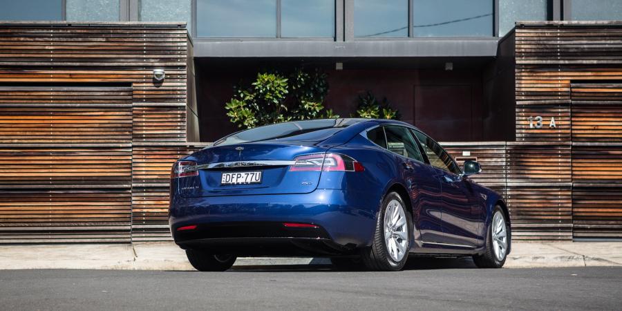  Tesla Model S 75D 2016 года  (AU) (фото 3 из 11)